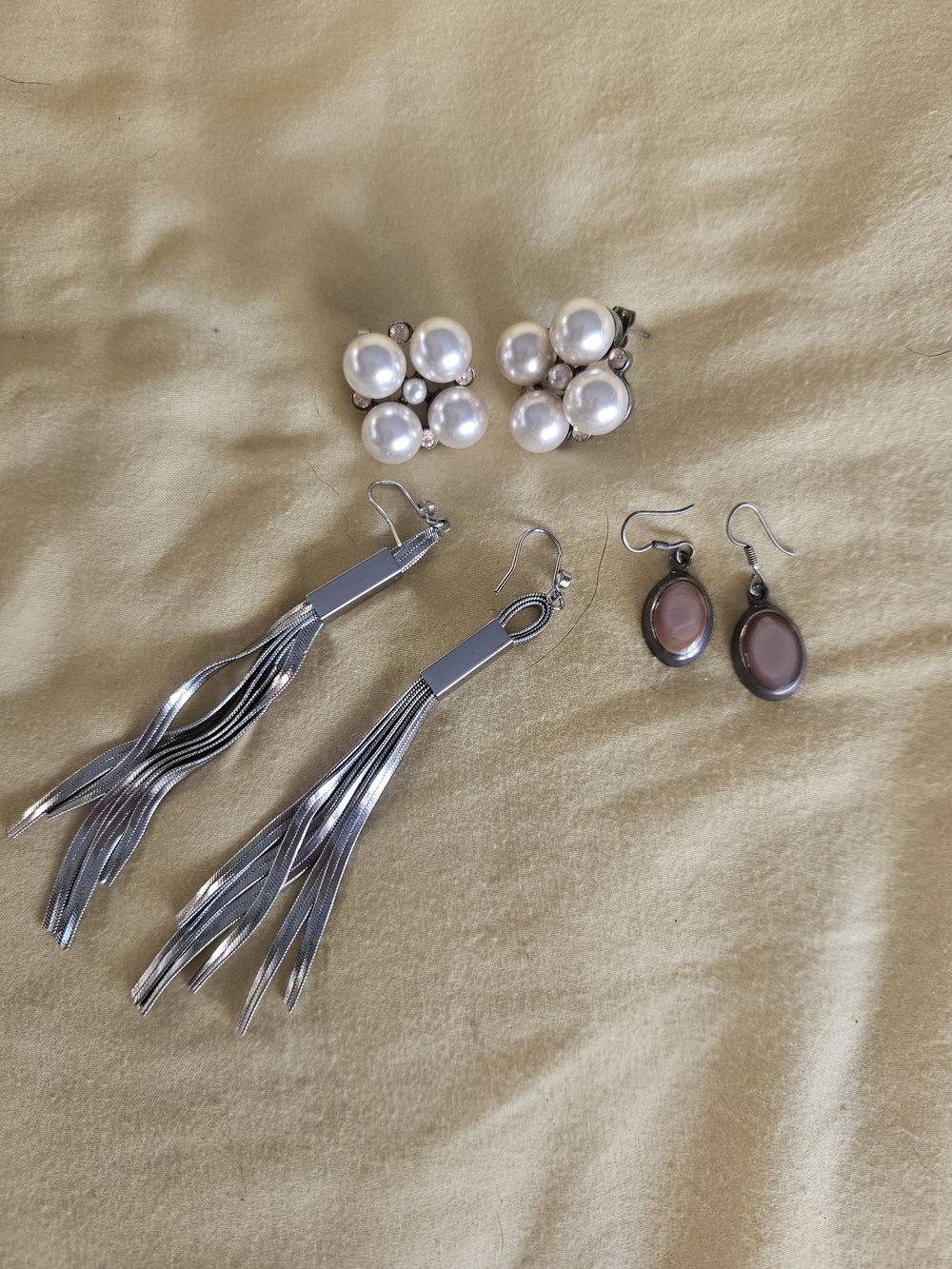 Bundle Of 3 Pairs Of Earrings
